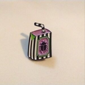 🧁 3/$30 Beetlejuice Beetle Juice Juicebox Enamel Pin NEW